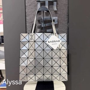 BAO BAO ISSEY MIYAKE Gifts（Alyssa）